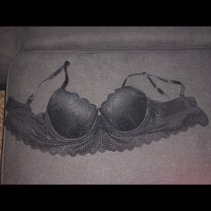 Black bra/bralette